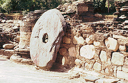 Chattra in Butkara I